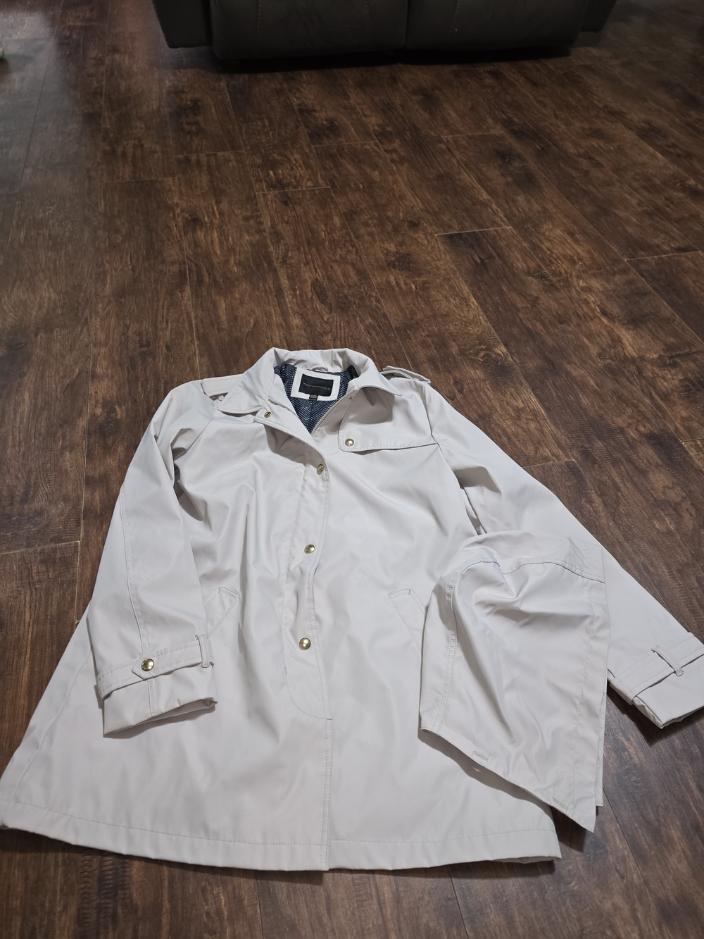 Weatherproof Women's Beige Trench Jacket Coat - Size L (NWOT)
